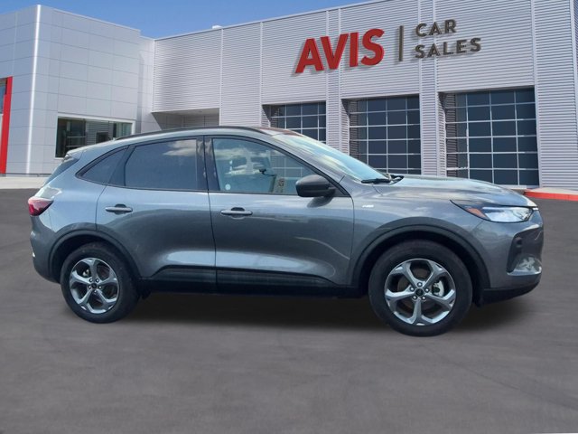 Used 2025 Ford Escape ST-Line AWD/4WD image 5