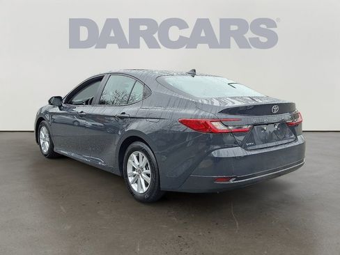 Used 2025 Toyota Camry LE FWD image 4