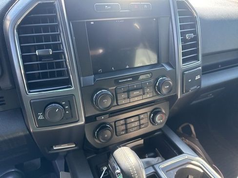 Used 2018 Ford F150 XLT w/ Equipment Group 302A Luxury image 14