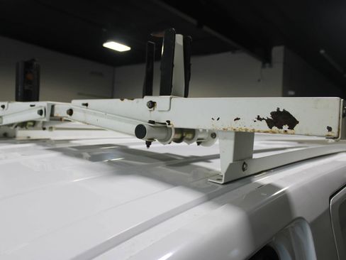 Used 2017 Nissan NV200 S image 19