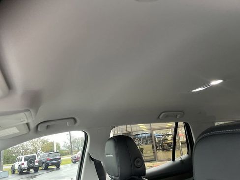 New 2026 GMC Terrain Denali w/ LPO, Floor Liner Package image 21