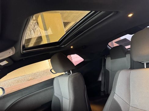 Used 2016 Dodge Challenger SXT w/ Super Sport Group (SS/T) image 17