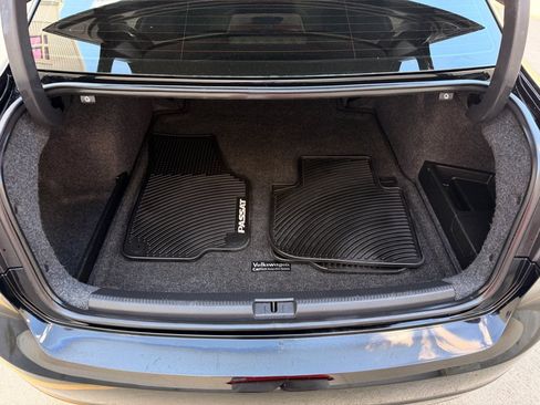 Used 2014 Volkswagen Passat TDI SE FWD image 13