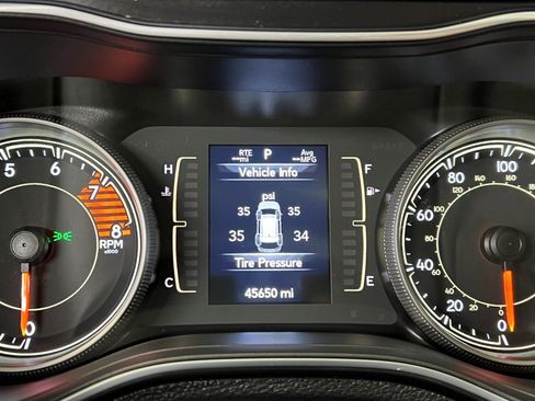 Used 2022 Jeep Cherokee Latitude w/ Sun & Sound Group image 30