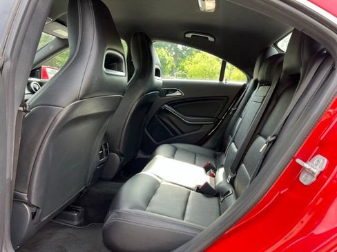 Used 2017 Mercedes-Benz CLA 250 image 16