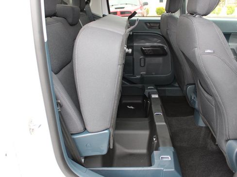 Used 2025 Ford Maverick XL w/ Equipment Group 102A AWD/4WD image 21