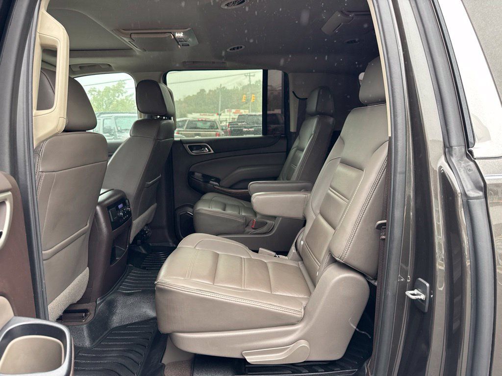 Used 2019 GMC Yukon XL Denali w/ Denali Ultimate Package RWD image 25