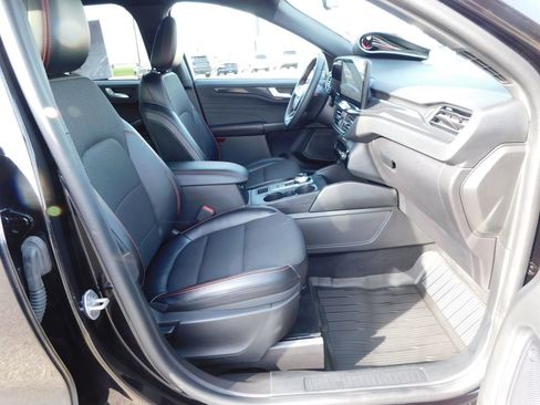 Used 2023 Ford Escape ST-Line w/ Tech Pack #1 image 17