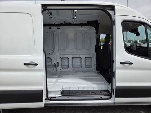 New 2026 Ford Transit 250 148 Medium Roof image 14