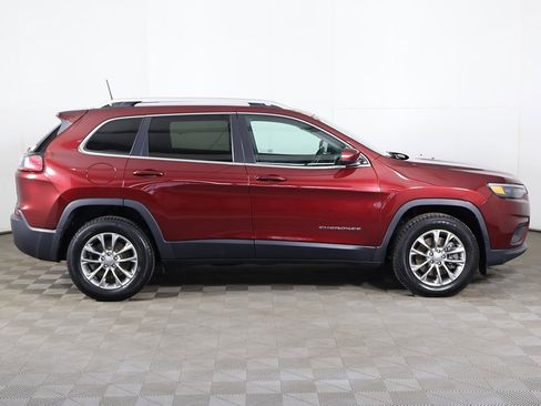 Used 2019 Jeep Cherokee Latitude Plus w/ Cold Weather Group image 15