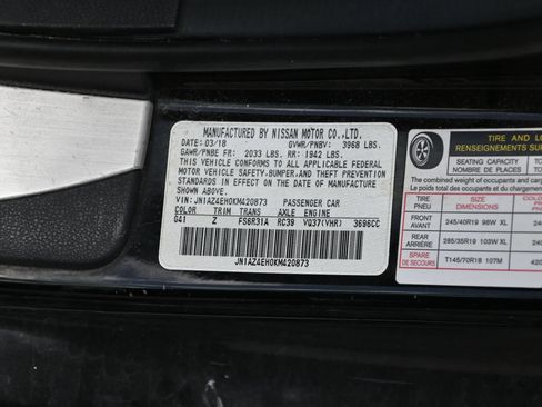 Used 2019 Nissan 370Z NISMO RWD image 22