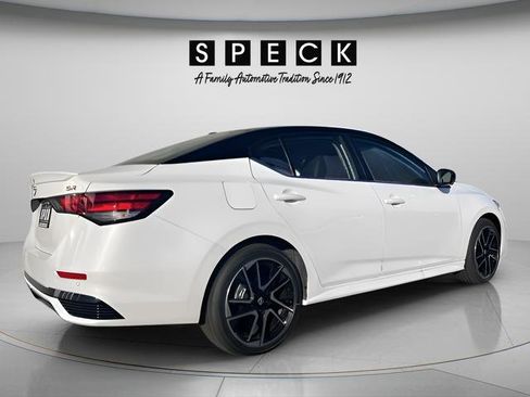 New 2025 Nissan Sentra SR w/ SR Premium Package image 5