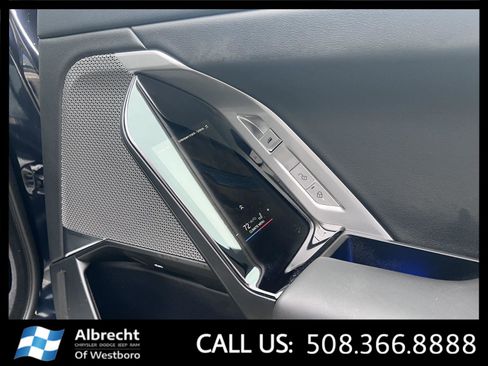 Used 2024 BMW 740i xDrive image 21