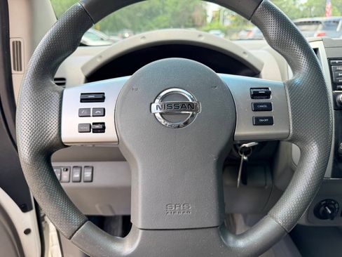 Used 2017 Nissan Frontier SV AWD/4WD image 31