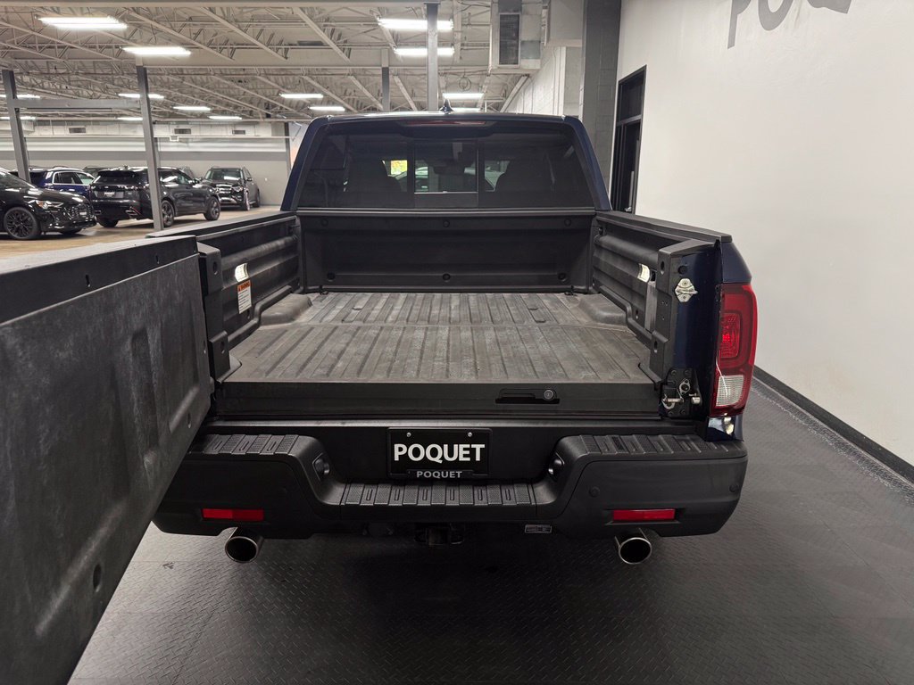 Used 2023 Honda Ridgeline RTL-E image 17