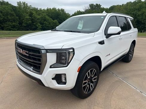 Used 2022 GMC Yukon AT4 AWD/4WD image 1