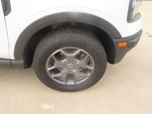 Used 2022 Ford Bronco Sport Badlands w/ Premium Package AWD/4WD image 9
