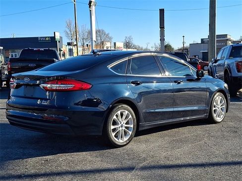 Used 2020 Ford Fusion SE image 6
