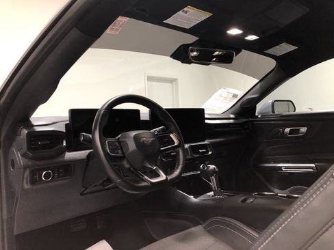 Used 2024 Ford Mustang Coupe image 14