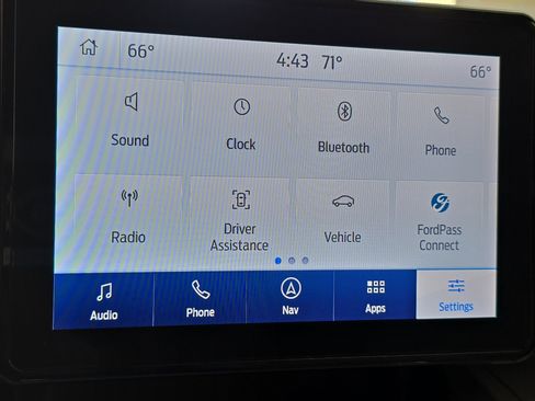 Used 2023 Ford Explorer XLT w/ Equipment Group 202A image 22