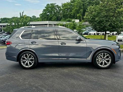 Used 2024 BMW X7 xDrive40i w/ Executive Package AWD/4WD image 7