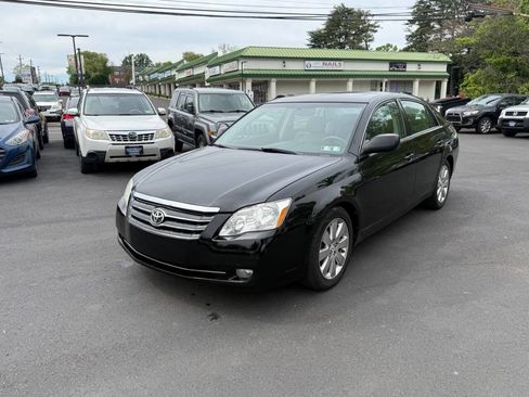 Used 2007 Toyota Avalon XLS FWD image 5