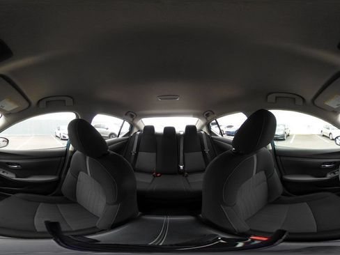 Used 2025 Nissan Sentra SV FWD image 36