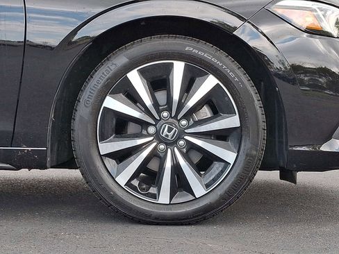 Used 2024 Honda Civic EX-L image 8