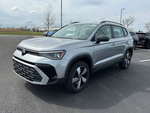 New 2026 Volkswagen Taos S AWD/4WD image 3
