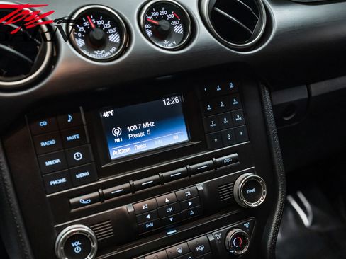 Used 2016 Ford Mustang Shelby GT350 w/ Track Package image 37