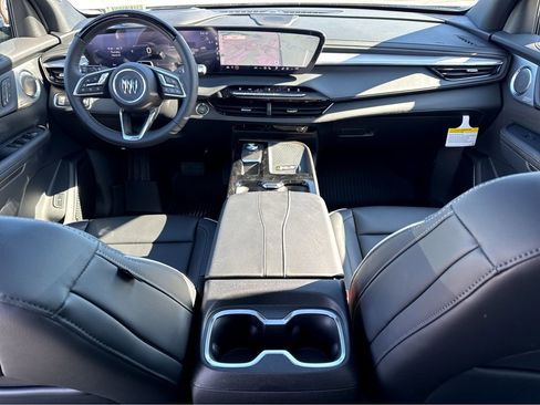 New 2026 Buick Enclave Avenir w/ Super Cruise Package AWD/4WD image 12