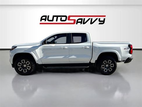 Used 2024 Chevrolet Colorado Z71 w/ Advanced Trailering Package image 4