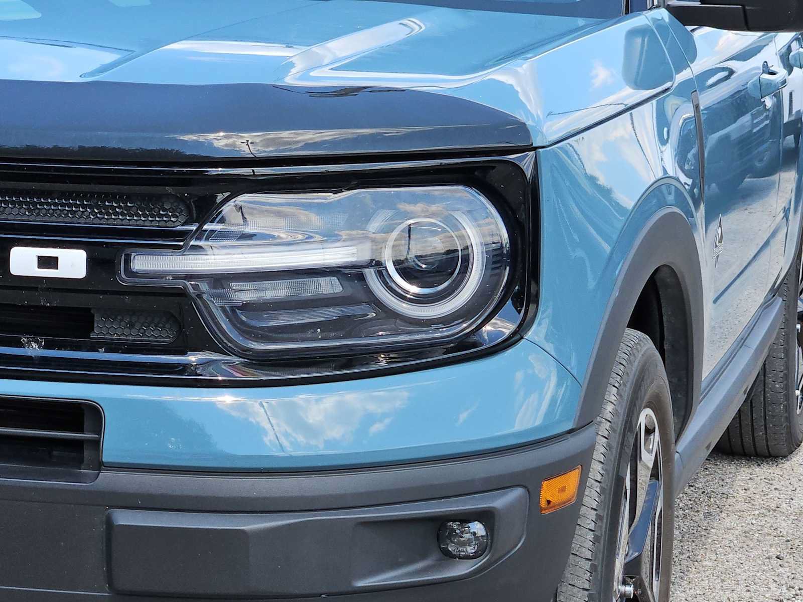 Used 2023 Ford Bronco Sport Outer Banks w/ Tech Package AWD/4WD image 9