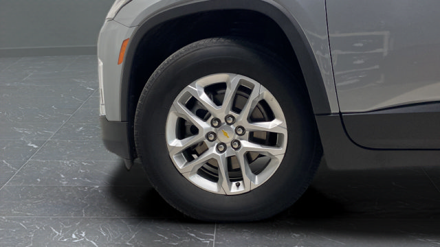 Used 2023 Chevrolet Traverse LS w/ Safety Package AWD/4WD image 29