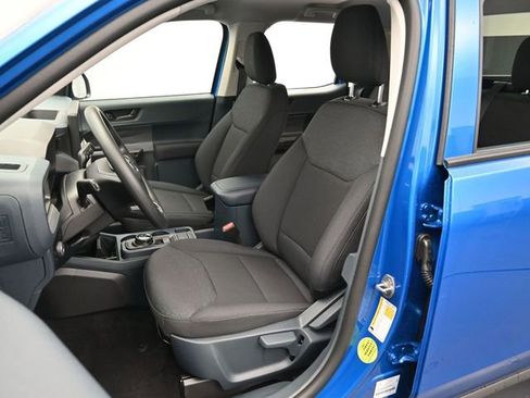 New 2025 Ford Maverick XL image 12