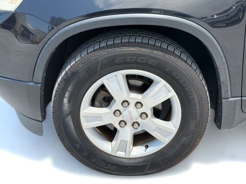 Used 2009 GMC Acadia SLT w/ Visibility Package FWD image 12