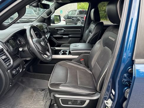 Used 2023 RAM 1500 Laramie AWD/4WD image 14