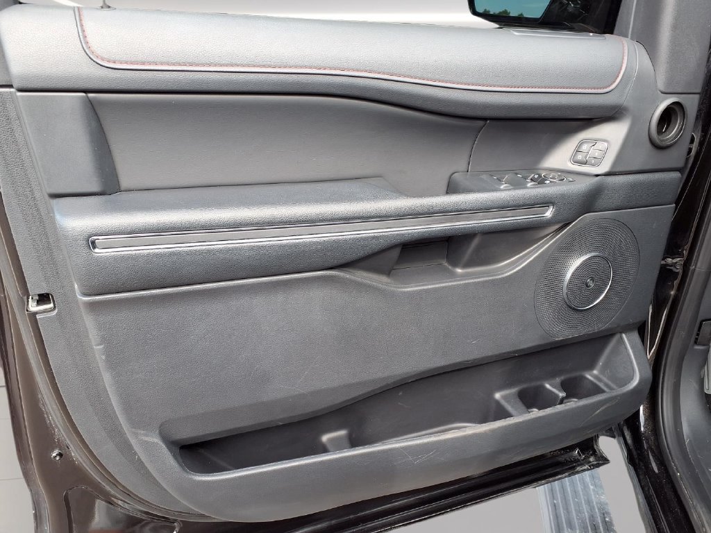 Used 2024 Ford Expedition Max Limited AWD/4WD image 14
