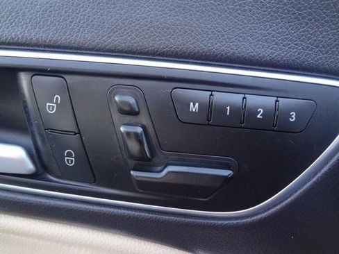 Used 2014 Mercedes-Benz CLA 250 4MATIC image 19