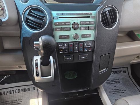 Used 2011 Honda Pilot EX-L image 9