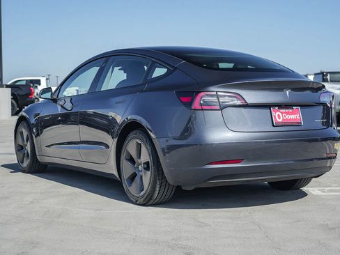 Used 2022 Tesla Model 3 Long Range AWD/4WD image 8