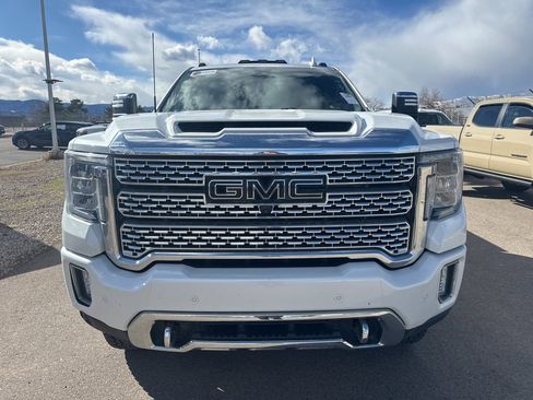 Used 2023 GMC Sierra 3500 Denali w/ Denali Ultimate Package image 2