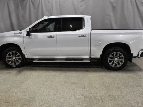 Used 2020 Chevrolet Silverado 1500 High Country w/ Safety Package II image 5