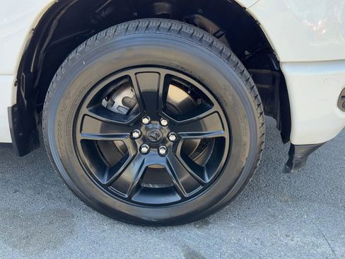 Used 2022 RAM 1500 Big Horn RWD image 12