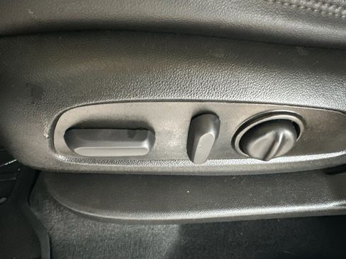 Used 2023 Chevrolet Traverse High Country w/ LPO, Floor Liner Package image 12