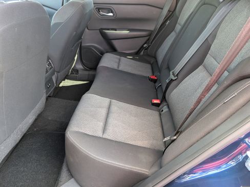Used 2024 Nissan Rogue SV AWD/4WD image 28
