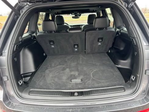 Used 2022 Jeep Grand Cherokee Altitude image 19