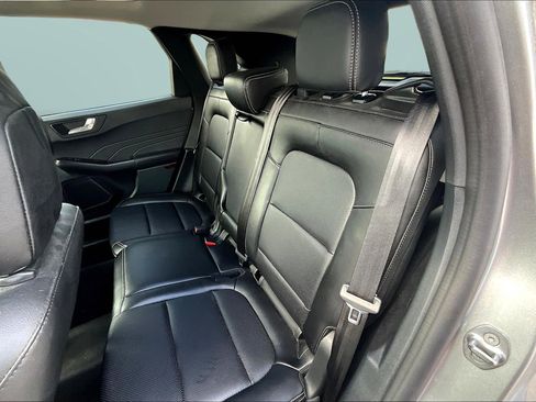 Used 2022 Ford Escape SEL w/ Technology Package image 18