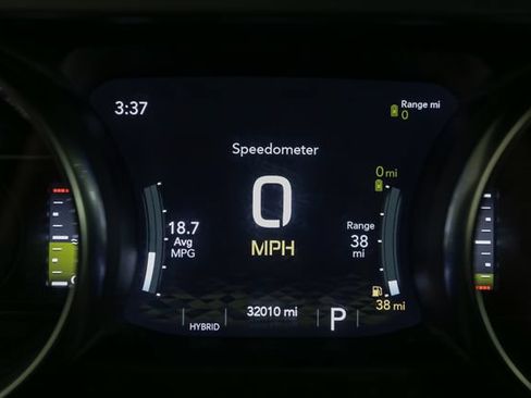 Used 2023 Jeep Wrangler Unlimited w/ 8.4" Radio Group AWD/4WD image 34