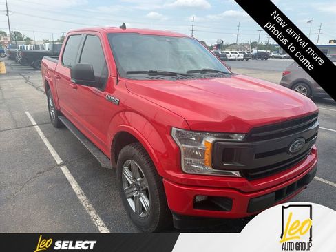 Used 2019 Ford F150 XLT w/ Equipment Group 302A Luxury AWD/4WD image 2